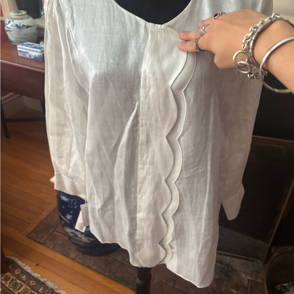 Per Se White Scalloped Blouse